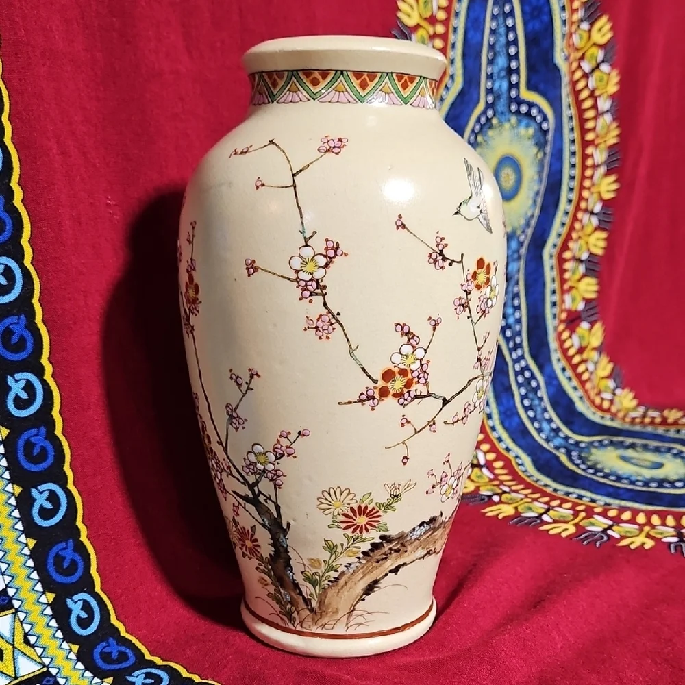 VTG Japanese Shinkozan Satsuma Handpainted Crackle Glaze Vase Birds/Blossoms #1